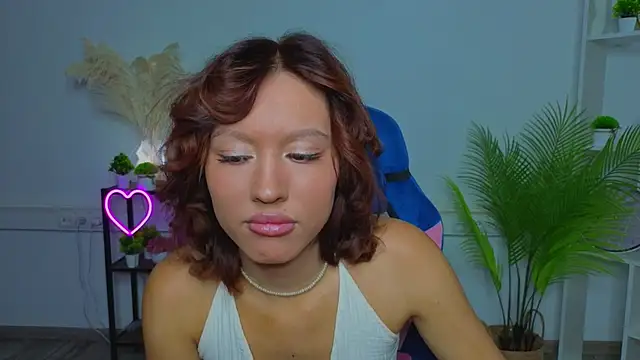 JazlynPlant online show from 08-02-26, 10:25