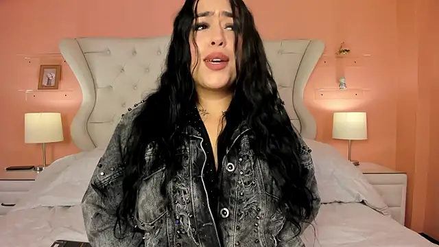Valery Marie online show from 07-16-26, 01:06