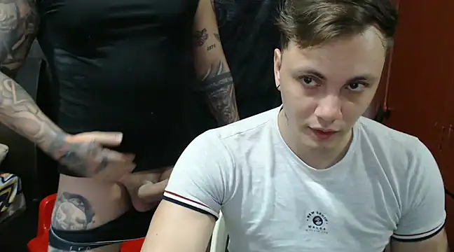 Snapshot of kike_energy chatting on 01-08-25, 07:56 kike energy online show from 01-08-25, 07:56