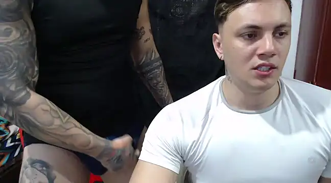 Snapshot of kike_energy chatting on 02-04-25, 08:17 kike energy online show from 02-04-25, 08:17