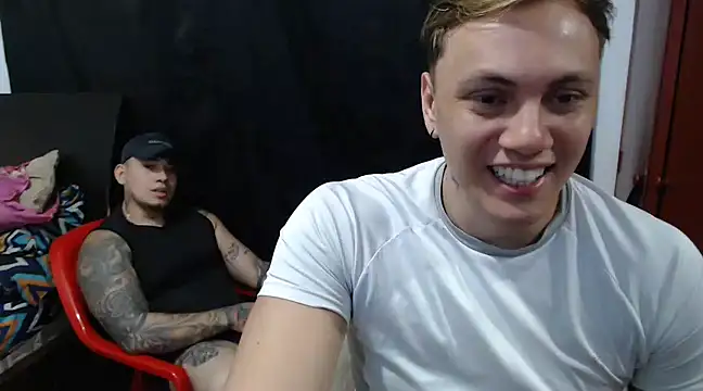 Snapshot of kike_energy chatting on 02-10-25, 08:00 kike energy online show from 02-10-25, 08:00