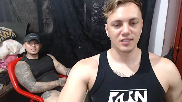 Snapshot of kike_energy chatting on 03-11-25, 07:58 kike energy online show from 03-11-25, 07:58