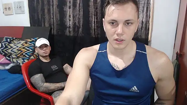 Snapshot of kike_energy chatting on 10-07-25, 04:15 kike energy online show from 10-07-25, 04:15