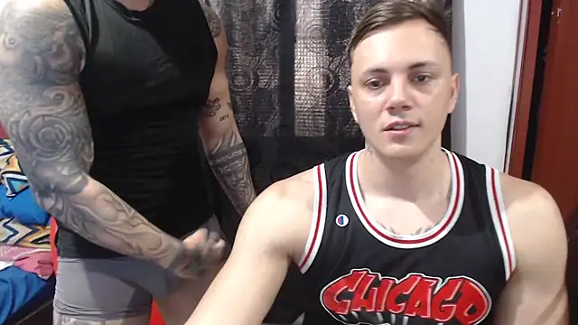 Snapshot of kike_energy chatting on 10-28-25, 07:05 kike energy online show from 10-28-25, 07:05