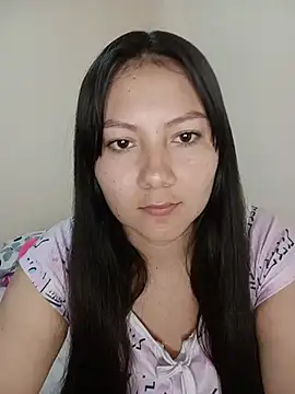 Snapshot of mia_nixx chatting on 07-13-26, 11:24 mia nixx online show from 07-13-26, 11:24
