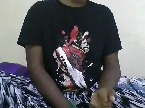 Snapshot of Gladysluna chatting on 07-10-26, 04:53 Gladysluna online show from 07-10-26, 04:53