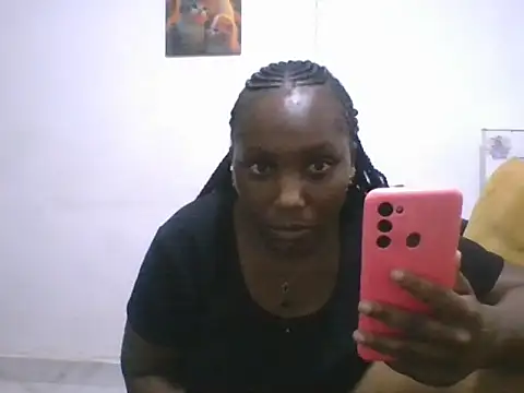 Snapshot of sweetquennet chatting on 07-14-26, 06:35 sweetquennet online show from 07-14-26, 06:35