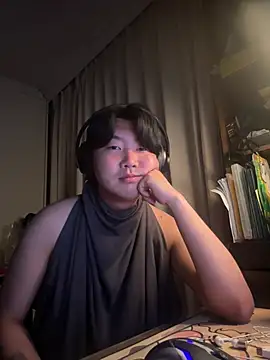 Snapshot of karuhikaru chatting on 08-02-26, 04:16 karuhikaru online show from 08-02-26, 04:16