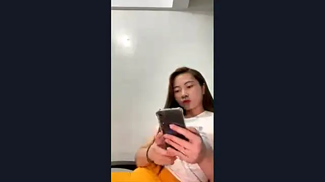 Snapshot of TenishaFontanini chatting on 07-15-26, 10:31 TenishaFontanini online show from 07-15-26, 10:31