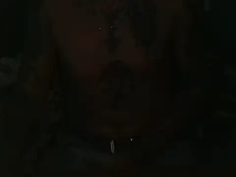 Snapshot of villa420_ chatting on 07-16-26, 07:42 villa420 online show from 07-16-26, 07:42