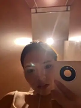 nide-xiaoxue online show from 07-23-26, 12:36