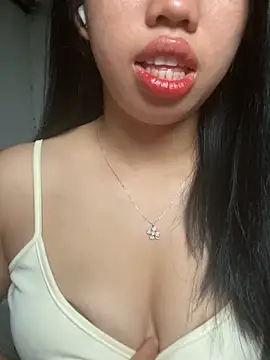 Snapshot of Boom_06 chatting on 07-16-26, 02:28 Boom 06 online show from 07-16-26, 02:28