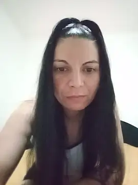Snapshot of I_amArianaa chatting on 07-14-26, 10:04 I amArianaa online show from 07-14-26, 10:04