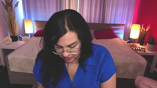 MiaCoollins online show from 07-22-26, 01:47