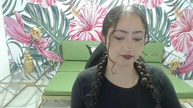 Snapshot of Rebeca_dreams chatting on 07-16-26, 08:26 Rebeca dreams online show from 07-16-26, 08:26