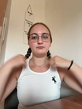 Sexy Sophia  online show from 07-16-26, 10:10