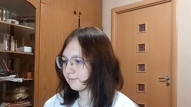 AmeliaHomes online show from 07-16-26, 05:24
