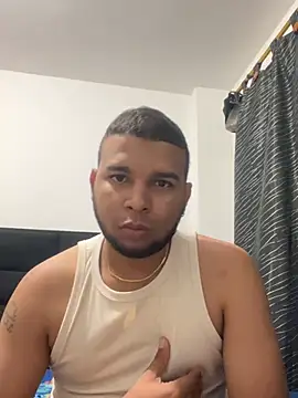 Snapshot of Dylanblackx1 chatting on 07-16-26, 03:01 Dylanblackx1 online show from 07-16-26, 03:01