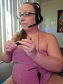 XxMs StarzxX online show from 04-14-26, 10:05