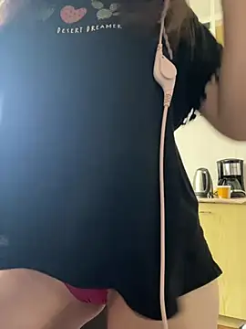helly dan online show from 07-21-26, 12:07