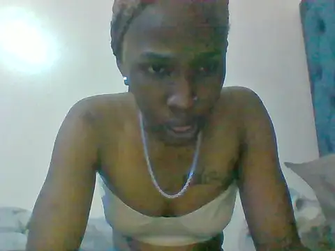 Snapshot of essyaki chatting on 07-23-26, 06:28 essyaki online show from 07-23-26, 06:28