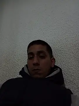Snapshot of Biggboy10 chatting on 07-21-26, 02:47 Biggboy10 online show from 07-21-26, 02:47