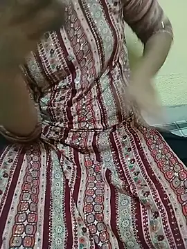 Snapshot of Rani_Sarvice_girll chatting on 07-21-26, 05:54 Rani Sarvice girll online show from 07-21-26, 05:54