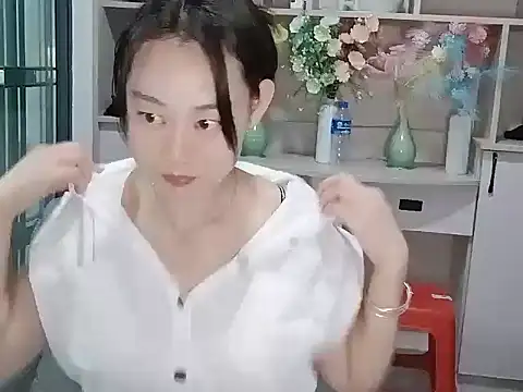XIAxia00001 online show from 07-21-26, 01:13