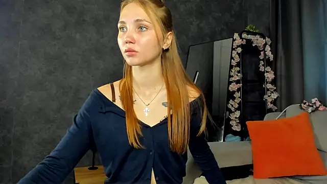 Princess  Lily online show from 08-03-26, 02:43