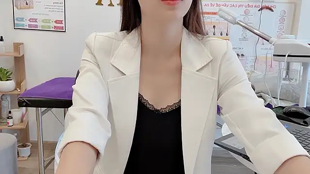 Snapshot of Katy_Bae chatting on 11-07-25, 04:45 Katy Bae online show from 11-07-25, 04:45