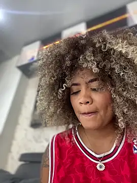 riri brunnete online show from 03-02-25, 07:45