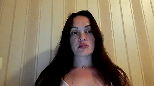 Snapshot of AbigailBlue chatting on 07-25-26, 05:21 AbigailBlue online show from 07-25-26, 05:21
