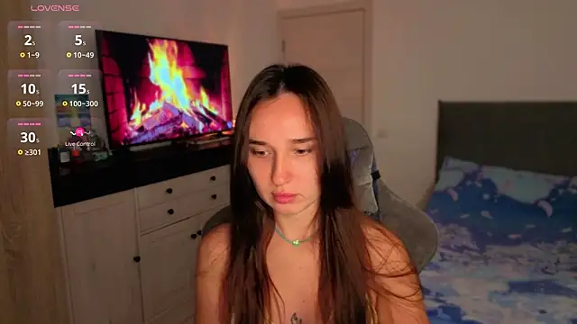 Snapshot of MegiMagick chatting on 07-23-26, 08:29 MegiMagick online show from 07-23-26, 08:29