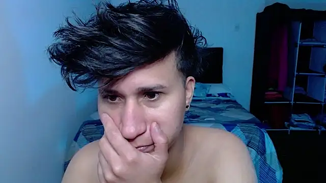 camiFOX 69 online show from 07-23-26, 03:15