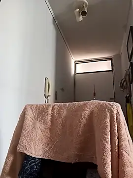 robredoj online show from 10-19-25, 02:18