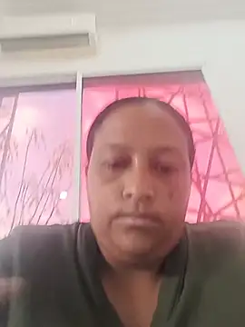 Snapshot of BellaMarii_93 chatting on 07-25-26, 12:58 BellaMarii 93 online show from 07-25-26, 12:58