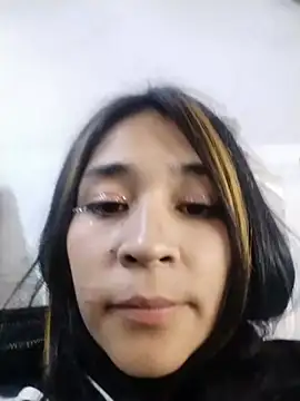 Snapshot of analuke7 chatting on 07-24-26, 01:47 analuke7 online show from 07-24-26, 01:47