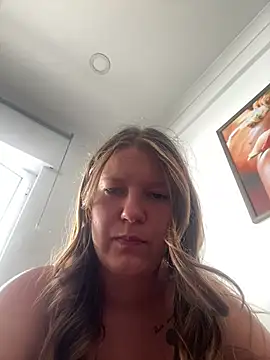 Snapshot of emma_oceanx chatting on 07-24-26, 01:31 emma oceanx online show from 07-24-26, 01:31