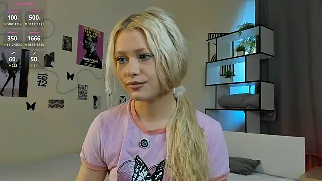 Snapshot of Willow_Fang chatting on 07-31-26, 05:18 Willow Fang online show from 07-31-26, 05:18