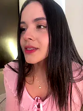 Snapshot of IvyValentine chatting on 10-17-25, 08:11 IvyValentine online show from 10-17-25, 08:11