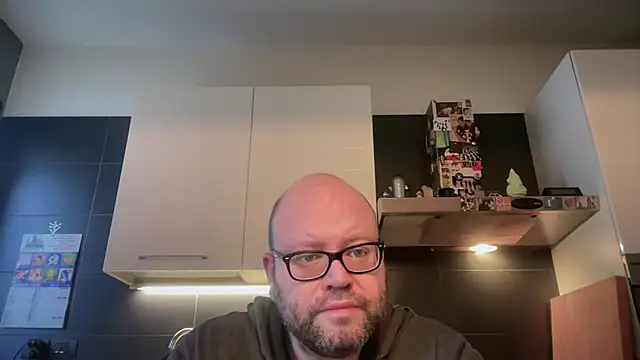 theitalianbear online show from 01-06-26, 08:29