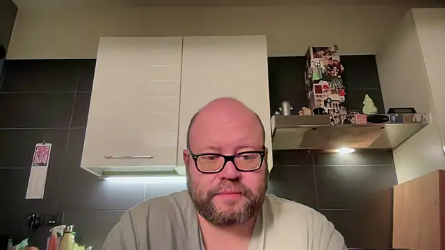 theitalianbear online show from 04-20-26, 02:36