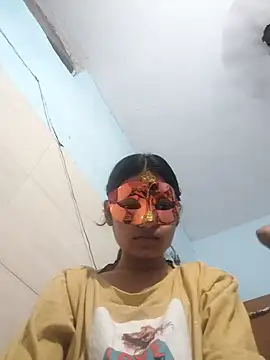 Snapshot of Queen-Rakhi chatting on 08-03-26, 06:00 Queen-Rakhi online show from 08-03-26, 06:00