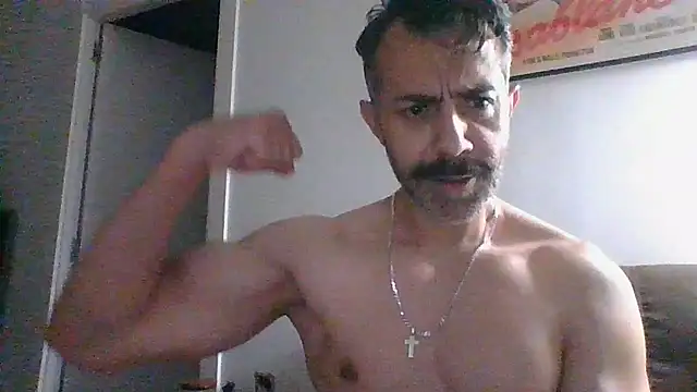 Snapshot of Lucasferx chatting on 07-25-26, 10:40 Lucasferx online show from 07-25-26, 10:40