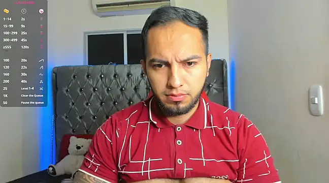 Snapshot of mrloganfuck1 chatting on 02-10-25, 09:36 mrloganfuck1 online show from 02-10-25, 09:36