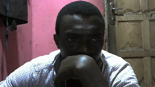 Snapshot of blakkvirus chatting on 09-18-25, 12:34 blakkvirus online show from 09-18-25, 12:34