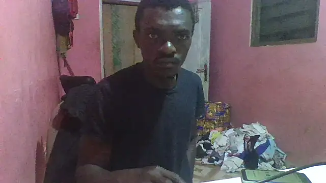 Snapshot of blakkvirus chatting on 10-15-25, 04:23 blakkvirus online show from 10-15-25, 04:23