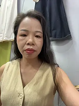 yiyi mama online show from 07-29-26, 02:32