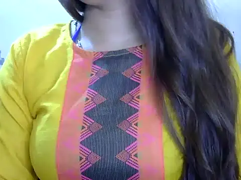 Snapshot of SleekAura chatting on 07-30-26, 02:32 SleekAura online show from 07-30-26, 02:32