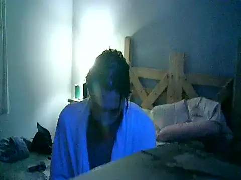 Parlinda online show from 07-31-26, 02:22